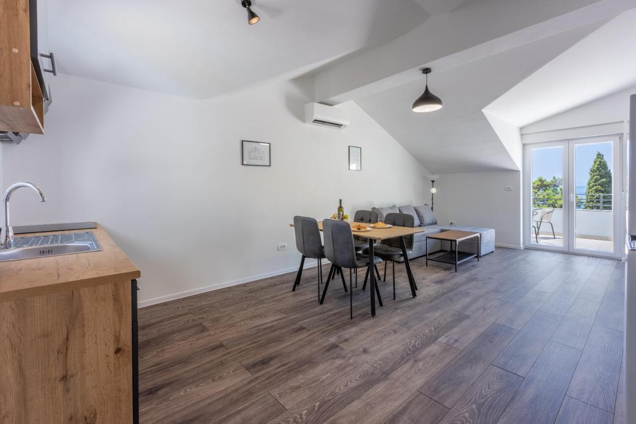Luxury Apartments Lovorka 3 & 4***/**** Selce Ngoại thất bức ảnh