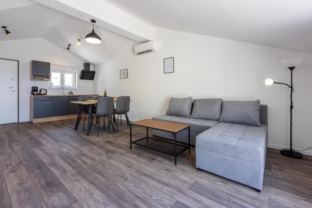 Luxury Apartments Lovorka 3 & 4***/**** Selce Ngoại thất bức ảnh