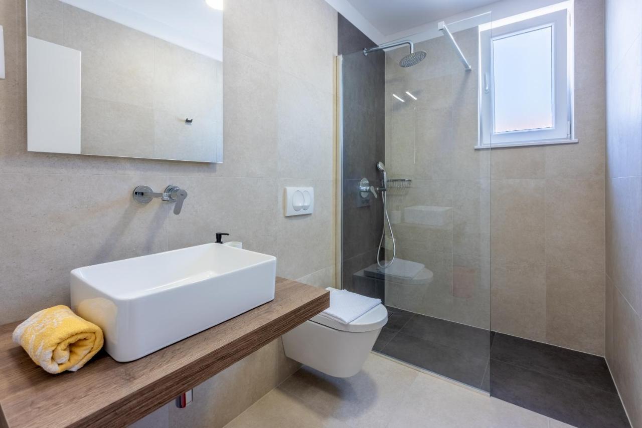 Luxury Apartments Lovorka 3 & 4***/**** Selce Ngoại thất bức ảnh
